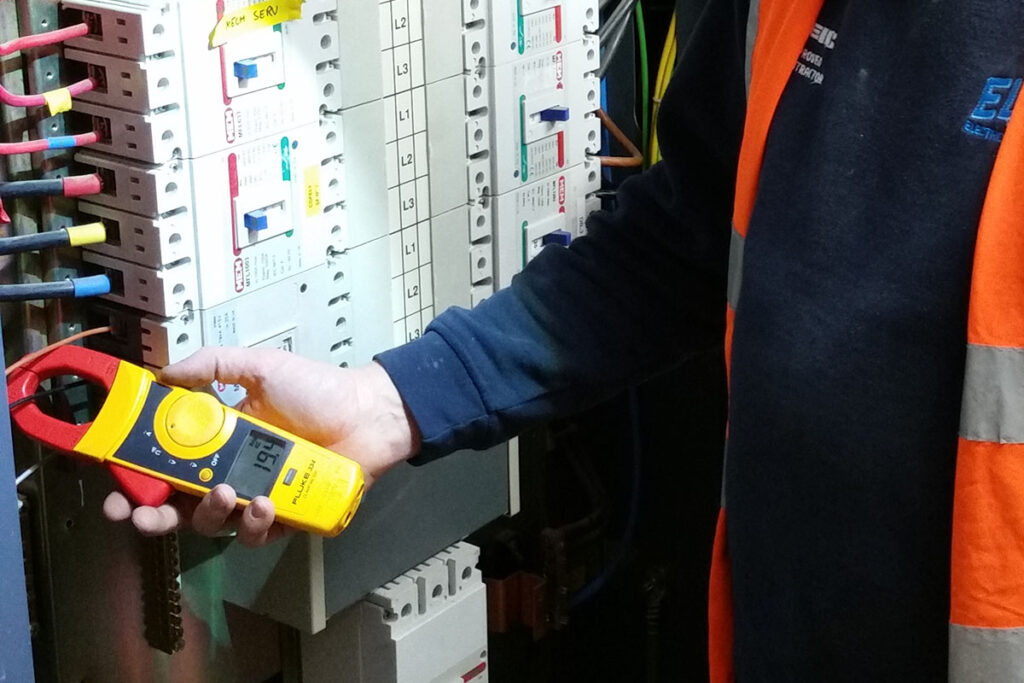 ÖZLÜCE ELEKTRİKÇİ